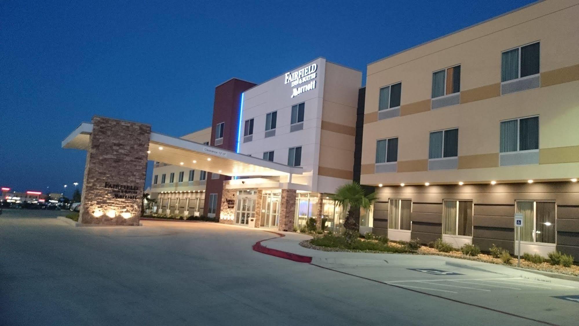 Fairfield Inn & Suites By Marriott Cuero エクステリア 写真